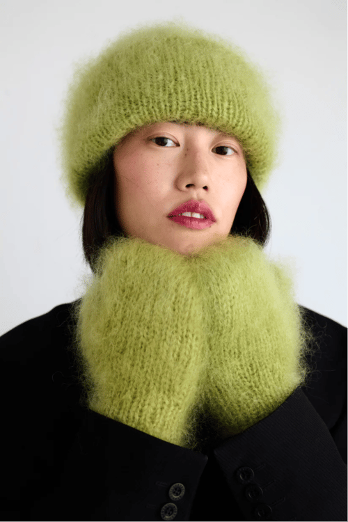 Kit: Fat Fur Hat i Bella by Permin garn (7)