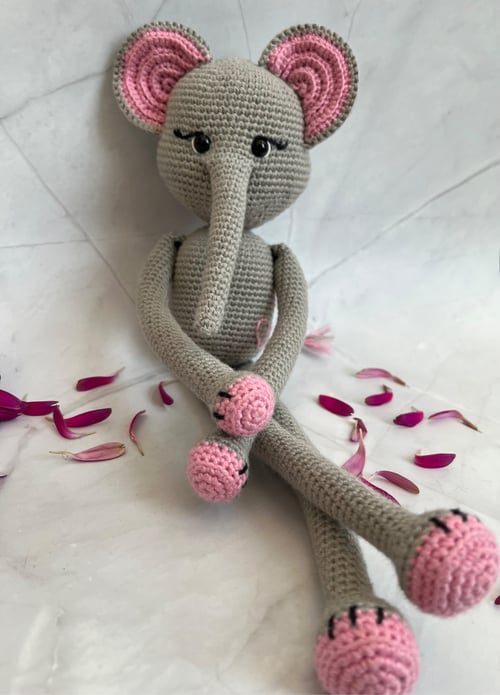 Ellen Elefant (2)