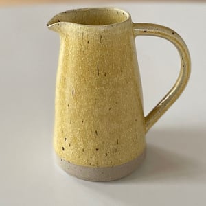 Mælkekande m/hank, hørgul - 3 dl – produktbillede