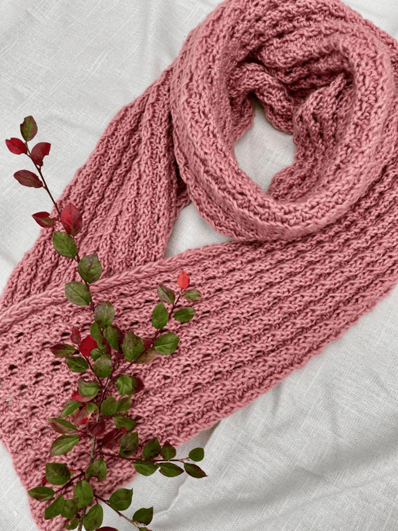 Holly Scarf strikkeopskrift billede 5