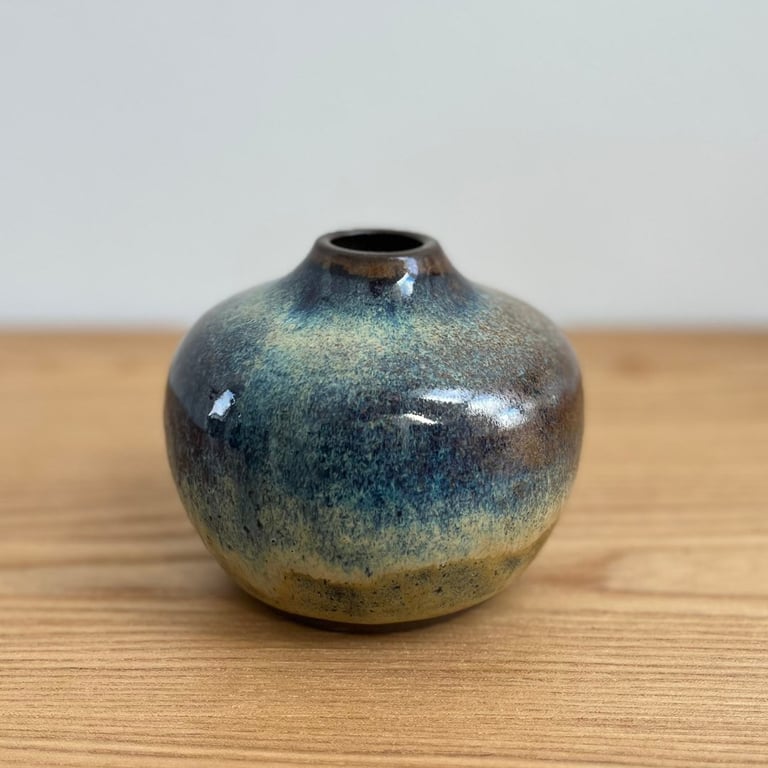 Lille Mørk Vase billede 2
