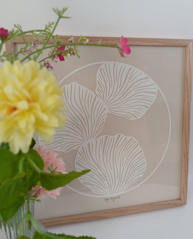 30x30cm papercut, lys beige, indrammet  (3)