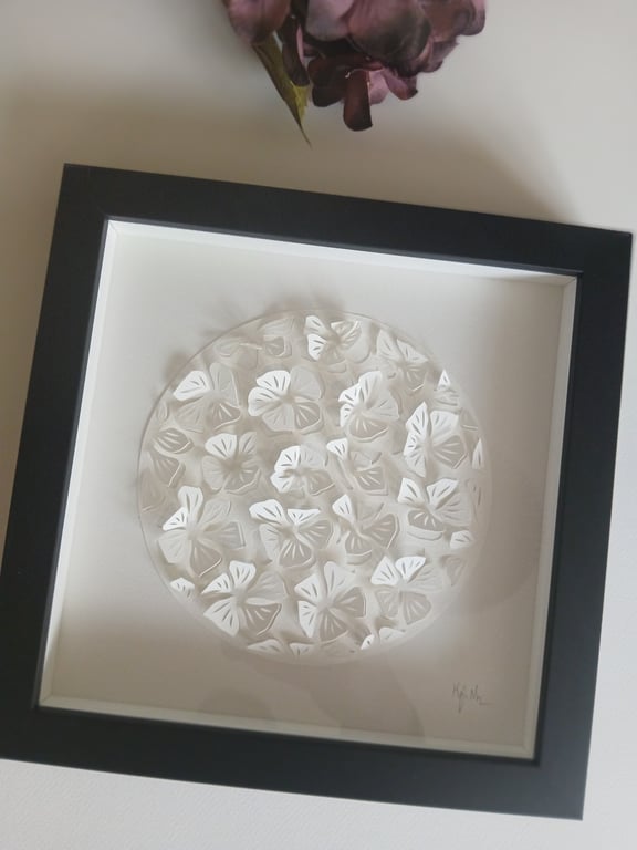 20x20cm 3D papercut, hvid, indrammet  (3)