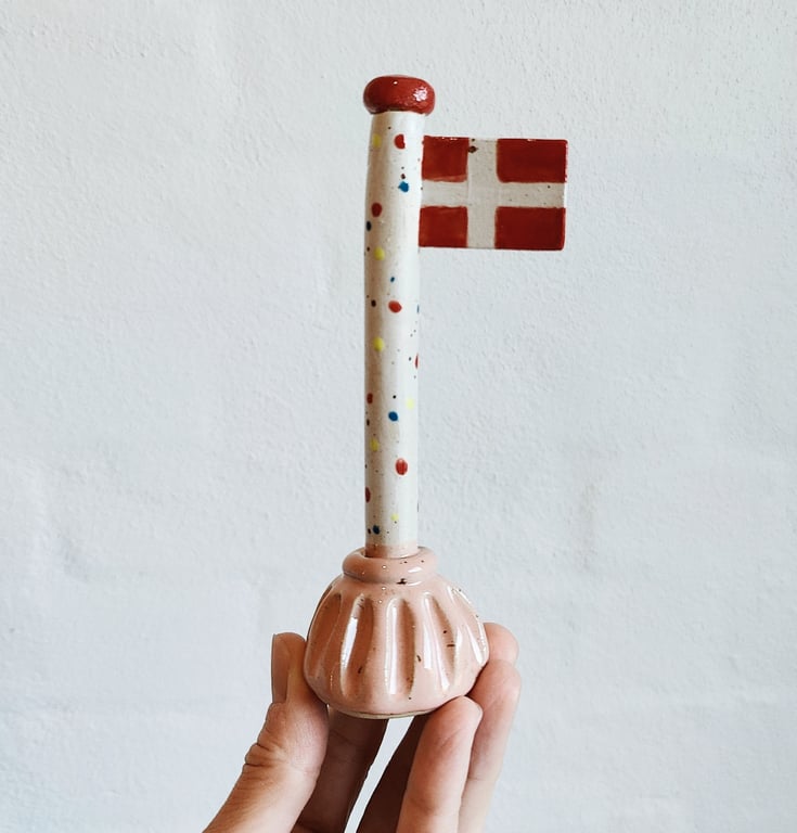 FLAG LYSERØD billede 3