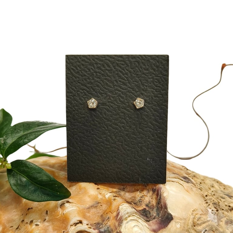 Kantet zirkonia ørestikker billede 2