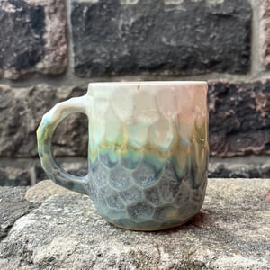 Facetskåret kop med hank – produktbillede