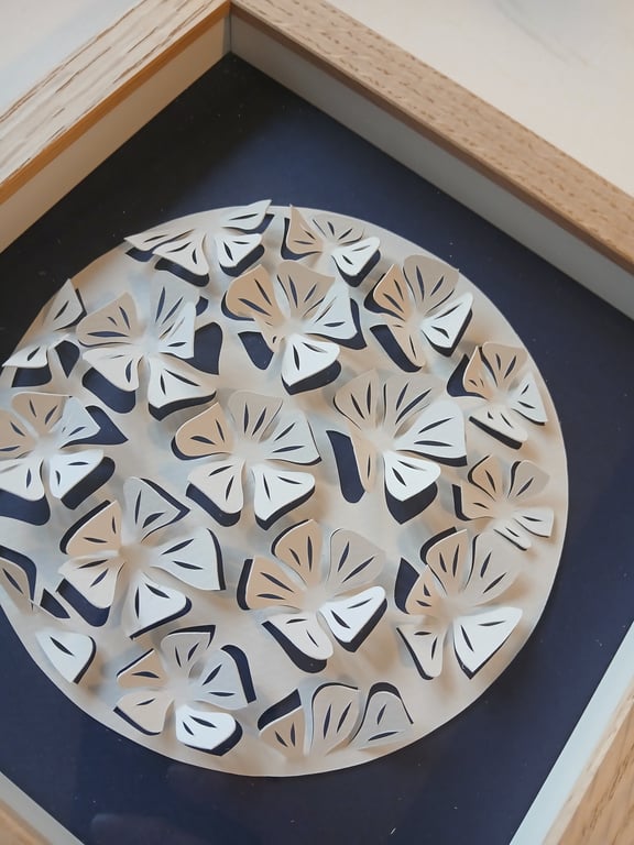 20x20cm, 3D papercut, indrammet  (3)