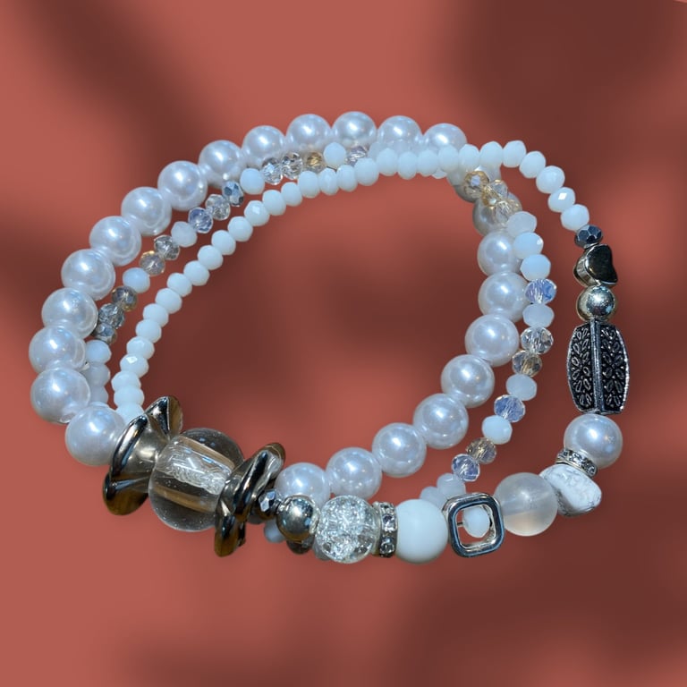 Hvidt Armbånd