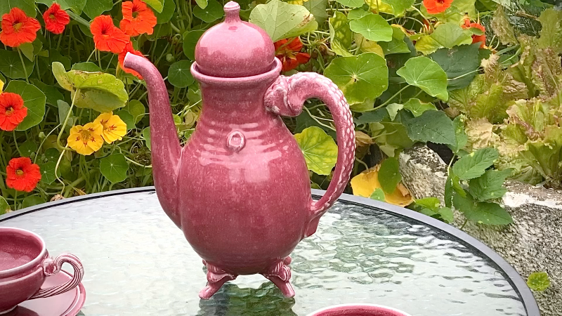 Rød romantisk kop. Mål: bredde 10cm x 5,5cm høj billede 3