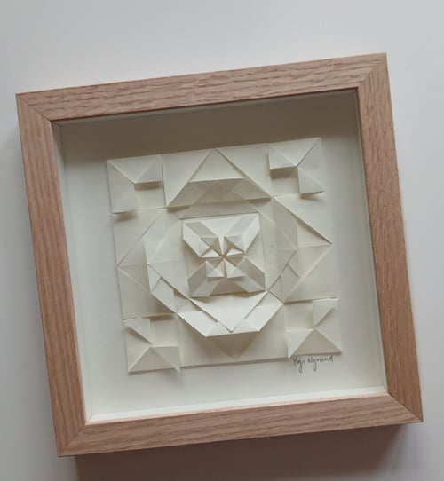 20x20cm foldet værk, naturhvid, indrammet 