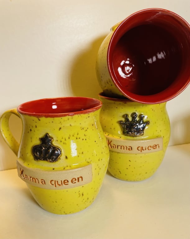 Krus med tekst - Karma Queen billede 2
