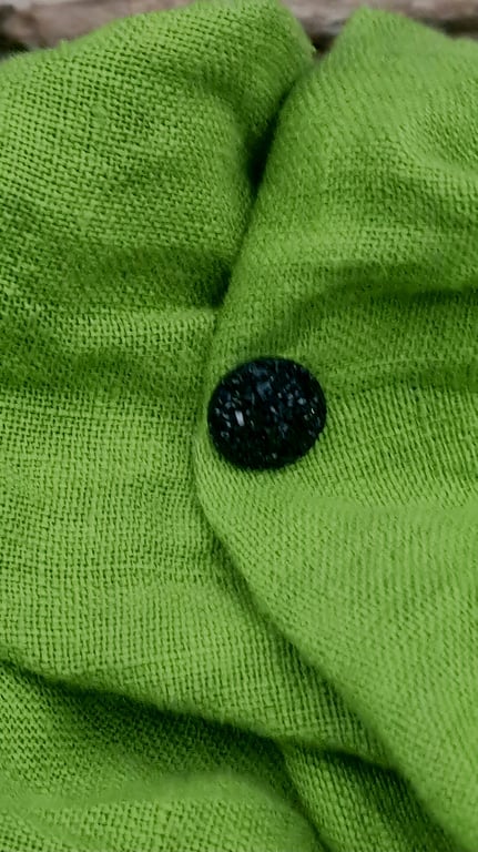 Sort Tie Tack