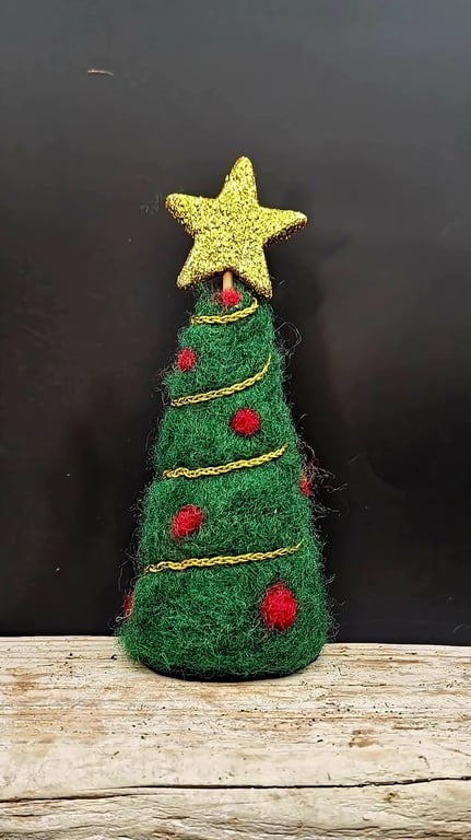 Filt juletræ