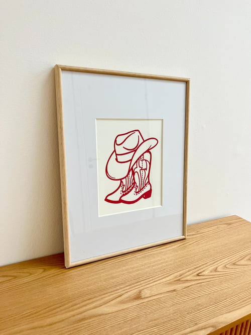 Howdy cowgirl – serigrafi i rød på tonet papir (5)