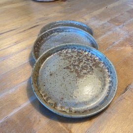 Hånddrejet keramik tallerken - lille billede 2