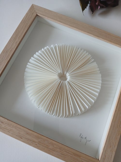 20x20cm relief, hvid, indrammet  (3)