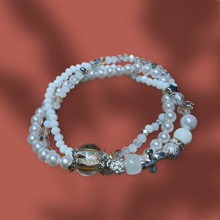 Hvidt Armbånd