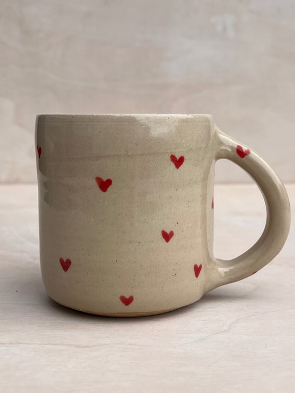 Hjerte krus. 320 ml. H: 8,5 cm