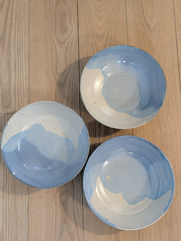 Skål/dyb tallerken lyseblå/beige Ø21m