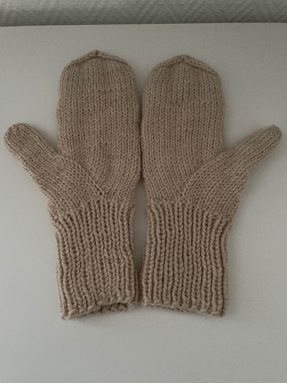 Printet opskrift: Loving Lissi Vanter  billede 3