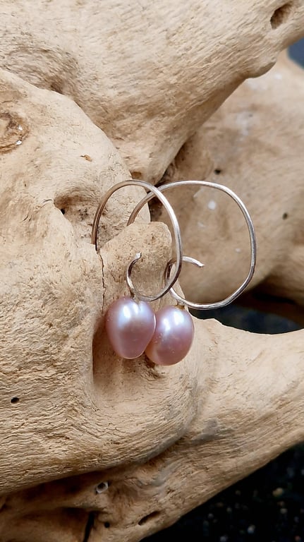 Rosa snabel ørekroge.