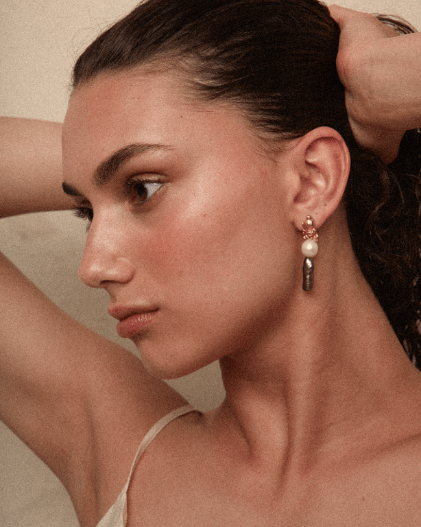 Inel Bubble Bug double Pearl Earrings Gold Plated Silver billede 2