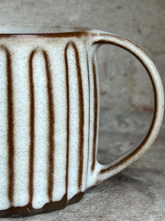 Rillet espressokop - hvid billede 3