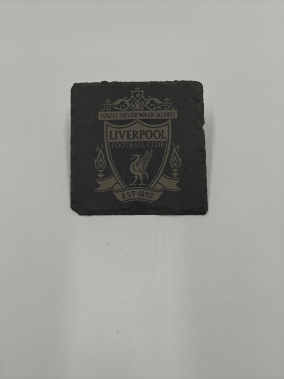 Lasergraveret bordskåner