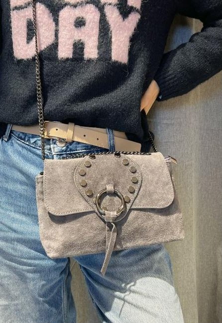 Hannah ruskinds bag med nitter, grey (2)