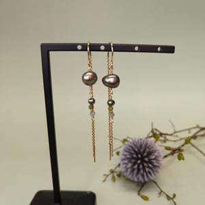 Guldlok - grøn ferskvandsperle – produktbillede