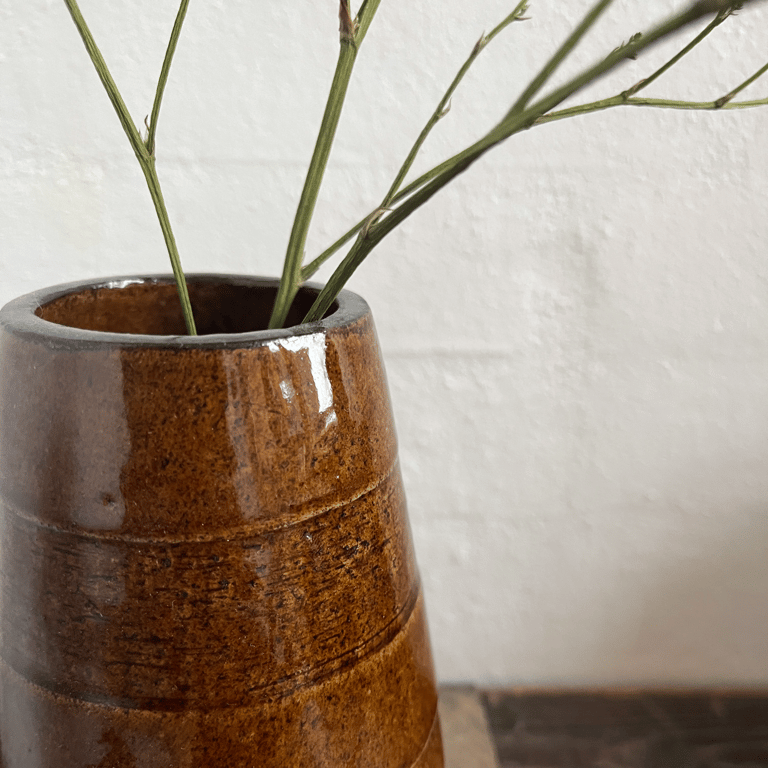 Vase, med brun glasur billede 2