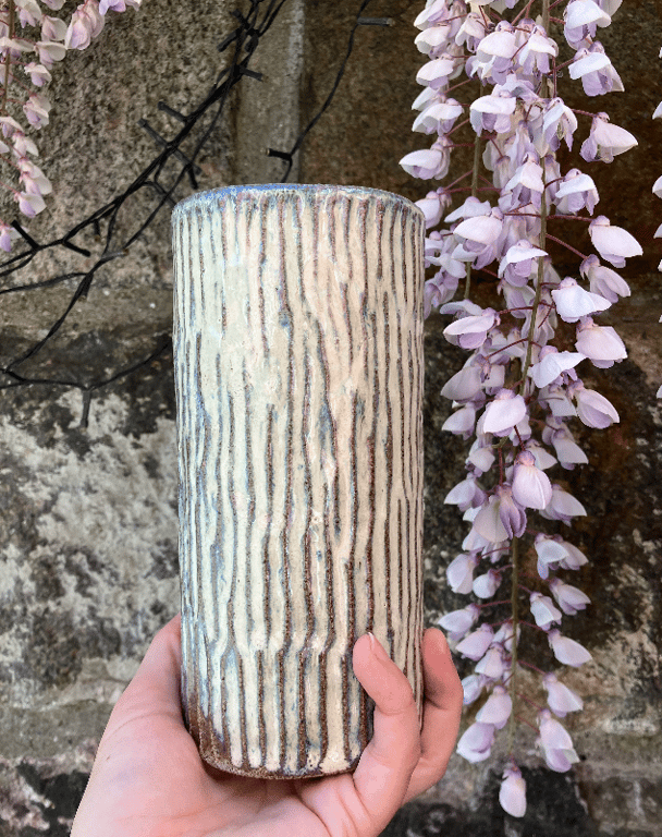 Vase, rillet