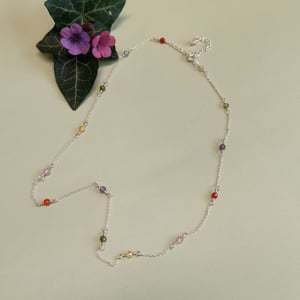 Skattekisten halsæde – produktbillede