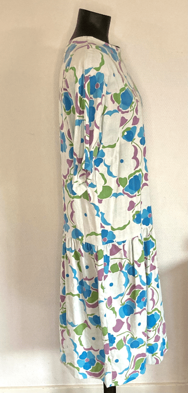 Sol-kjole med retro print billede 3