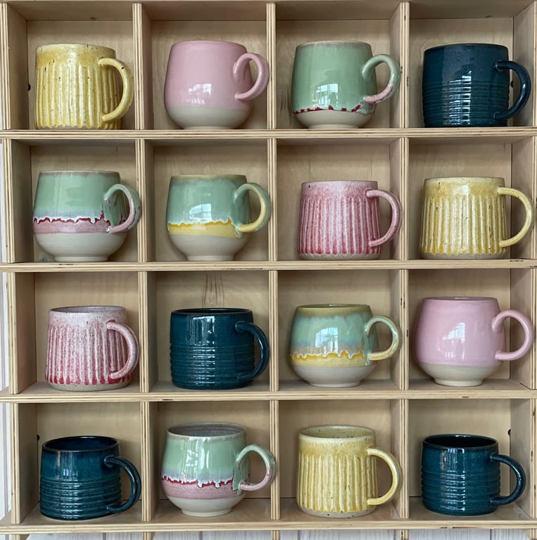 Krus m. riller, hørgul billede 3