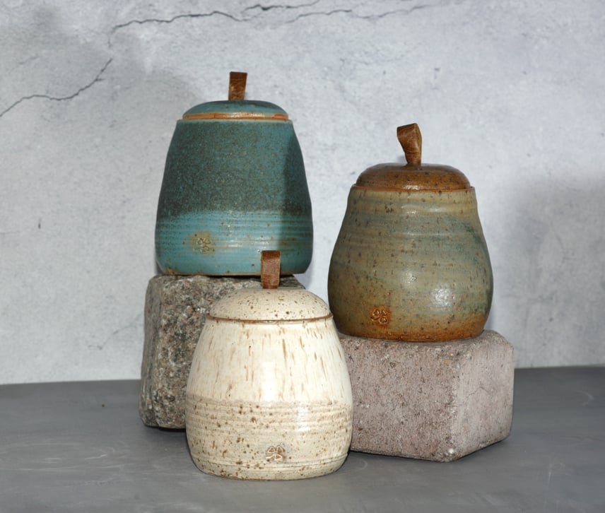 Lågkrukke,  15-17 cm høj - Laves i alle farverne