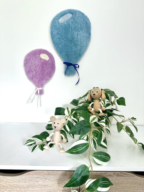 Tuftet farverig ballon (stor)- Håndlavet vægkunst i 100% uld. billede 4