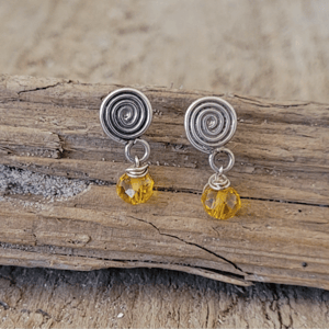 Gule krystal ørestikker – produktbillede