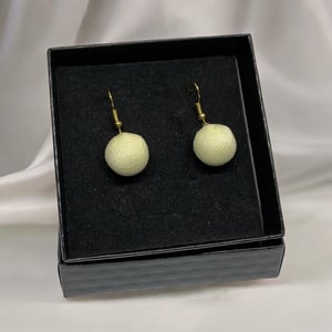 Gule Øreringe – produktbillede