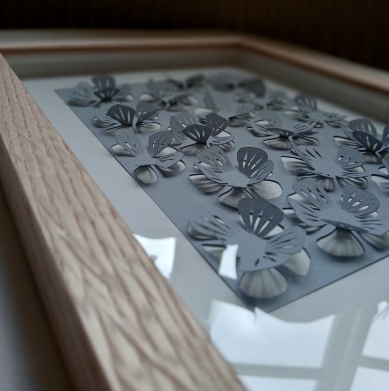 A4, 3D papercut, dueblå, indrammet (5)