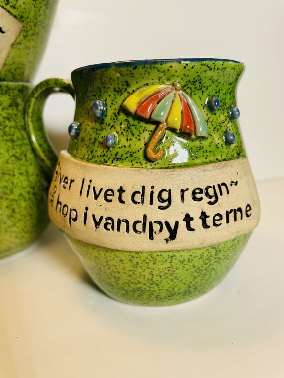 Keramik krus med tekst - Giver livet dig regn-så hop i vandpytterne billede 2