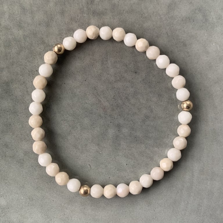 Hvid træ jaspis armbånd 4mm