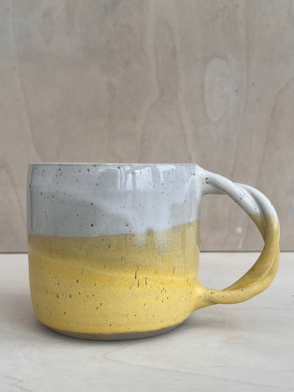 Kop med snoget hank. 440 ml