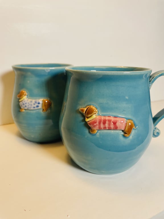 Keramik krus med tekst - Psykolog hjælp er dyrt, det er billigere at klappe hunden.  billede 2