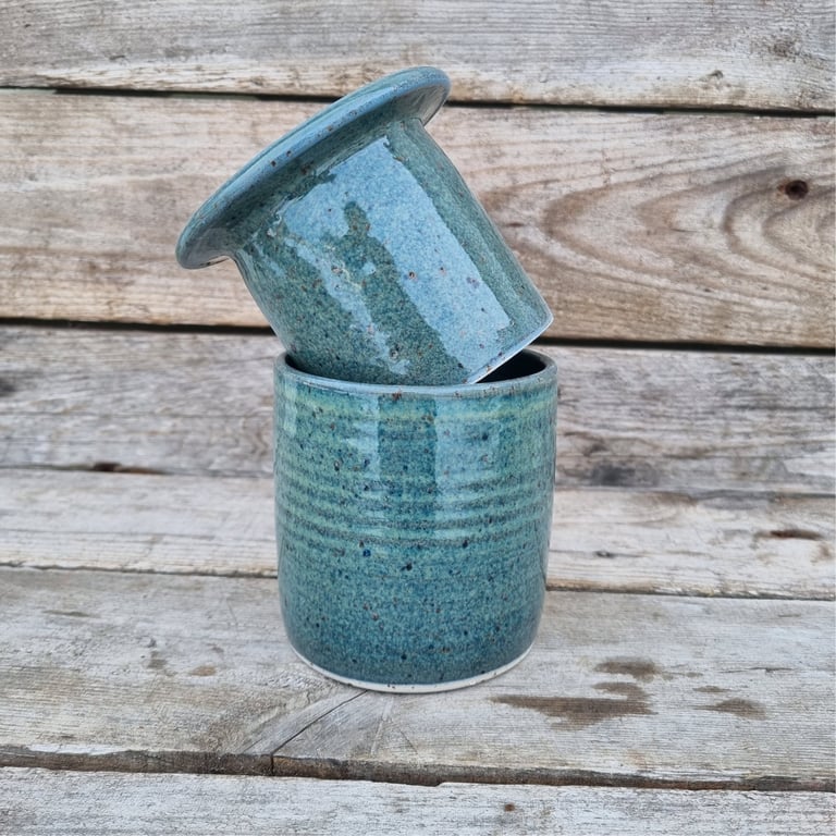 Smørklokke mørkeblå