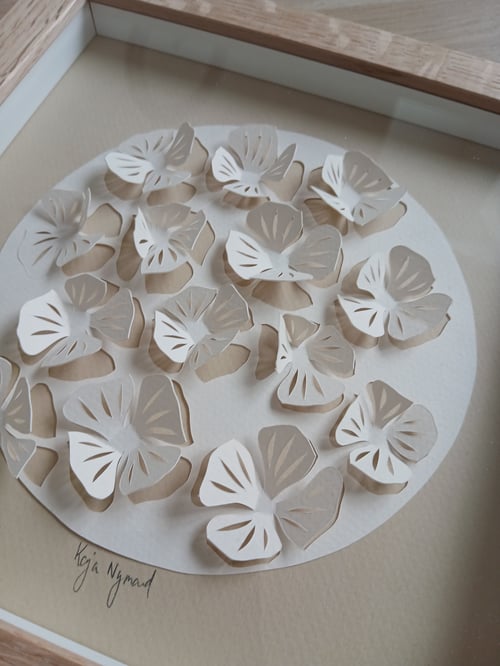 20x20, 3D papercut, beige, indrammet  (2)