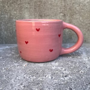 Hjerte krus. 320 ml. 320 ml. H: 7 cm – produktbillede