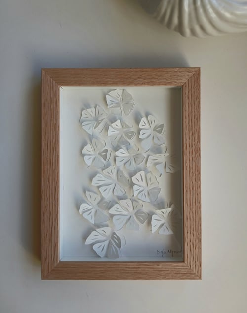 A5, 3d Papercut, hvid, indrammet 