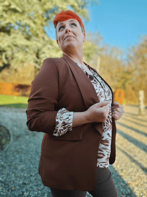 Ellie Blazer Brun billede 3