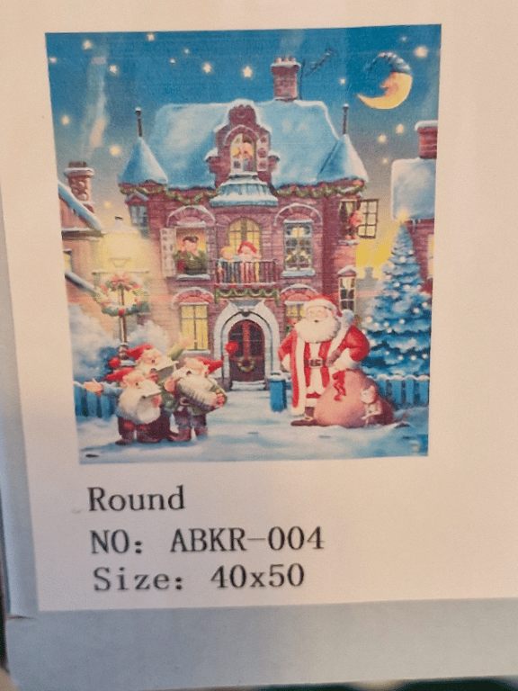 Nisser der står sammen med julemanden den er 40 ×50
